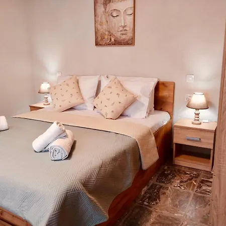 Aggelikas * Tríkeri