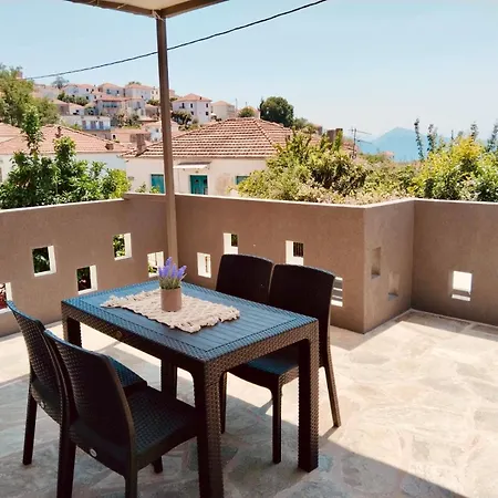 Aggelikas Apartamento